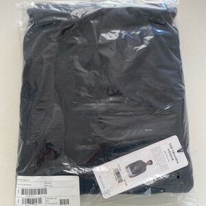 NWT Alo Yoga Men’s Triumph Hoodie Size S - Black